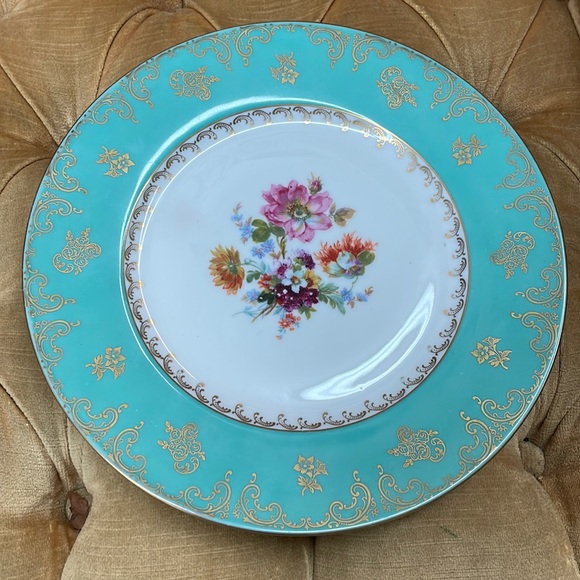 Koenigszelt Dining Rare Dinner Plate Green And Gold Floral Bouquet